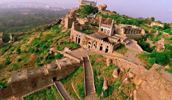 Featured Image of Golconda Fort